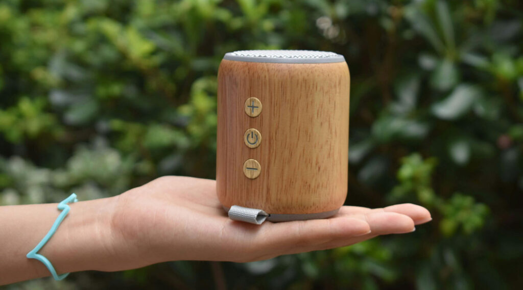 Altavoz de madera