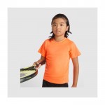 Camiseta técnica infantil de punto piqué en poliéster 150 g/m2 Roly color amarillo imagen de estilo de vida