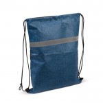 Mochila de cuerdas de non-woven con tira reflectante horizontal color azul oscuro