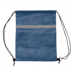 Mochila de cuerdas de non-woven con tira reflectante horizontal color azul oscuro tercera vista