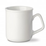 Taza de porcelana blanca con borde redondo y capacidad de 280ml color blanco